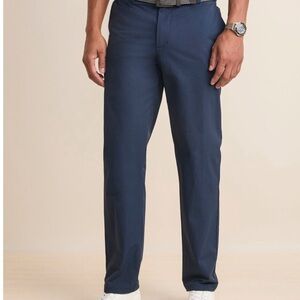 Vineyard Vines on the go navy pants